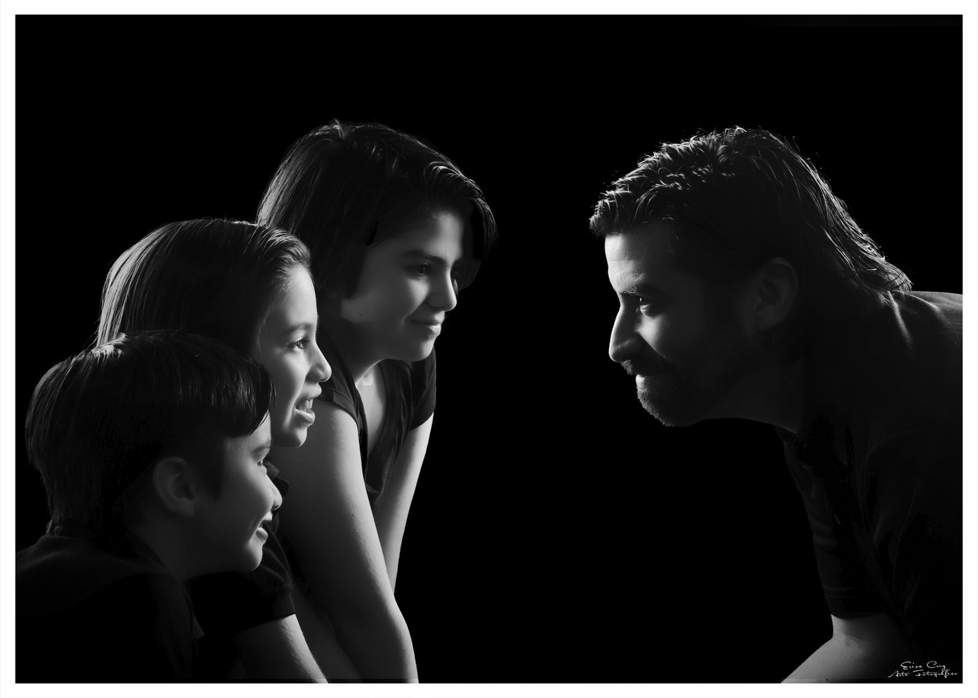 Familia en sesión de estudio, Erica Cruz
