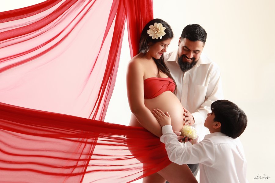 Familia en sesión de estudio, Erica Cruz